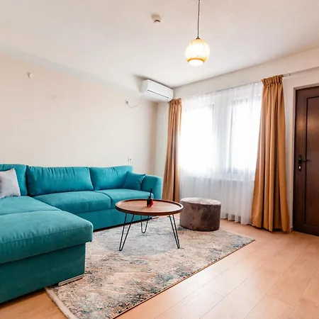 Hotel Konaci Manastir Sveti Stefan - 3*
