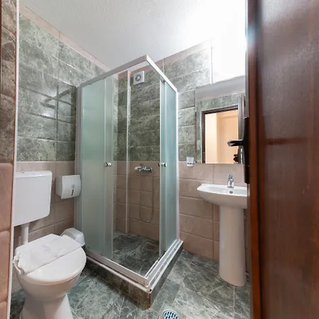 Konaci Manastir Sveti Stefan - Ohrid Hotel 3*