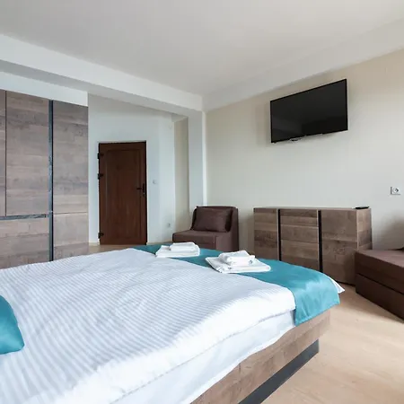 Konaci Manastir Sveti Stefan - Hotel 3*