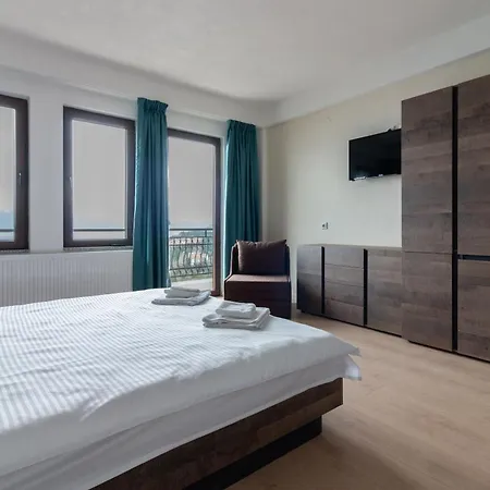 Konaci Manastir Sveti Stefan - 3*