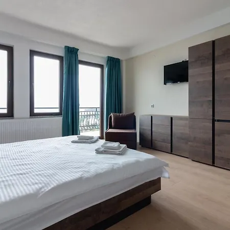 Hotel Konaci Manastir Sveti Stefan - 3*