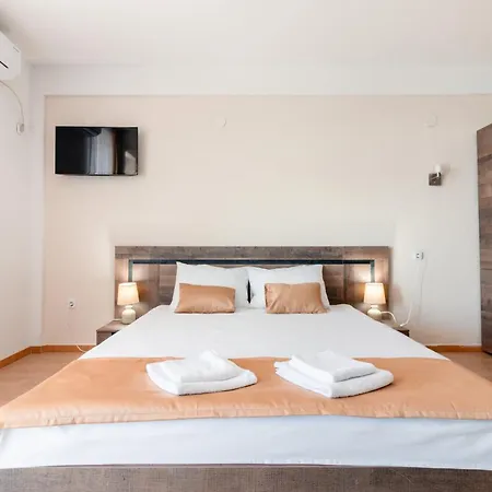 Hotel Konaci Manastir Sveti Stefan -