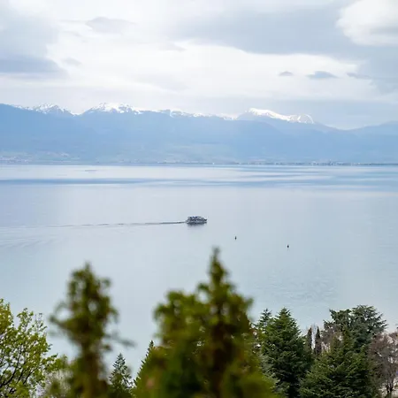Konaci Manastir Sveti Stefan - Ohrid