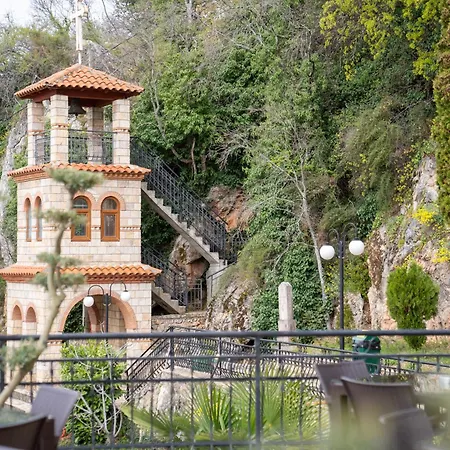 Hotel Konaci Manastir Sveti Stefan - 3*